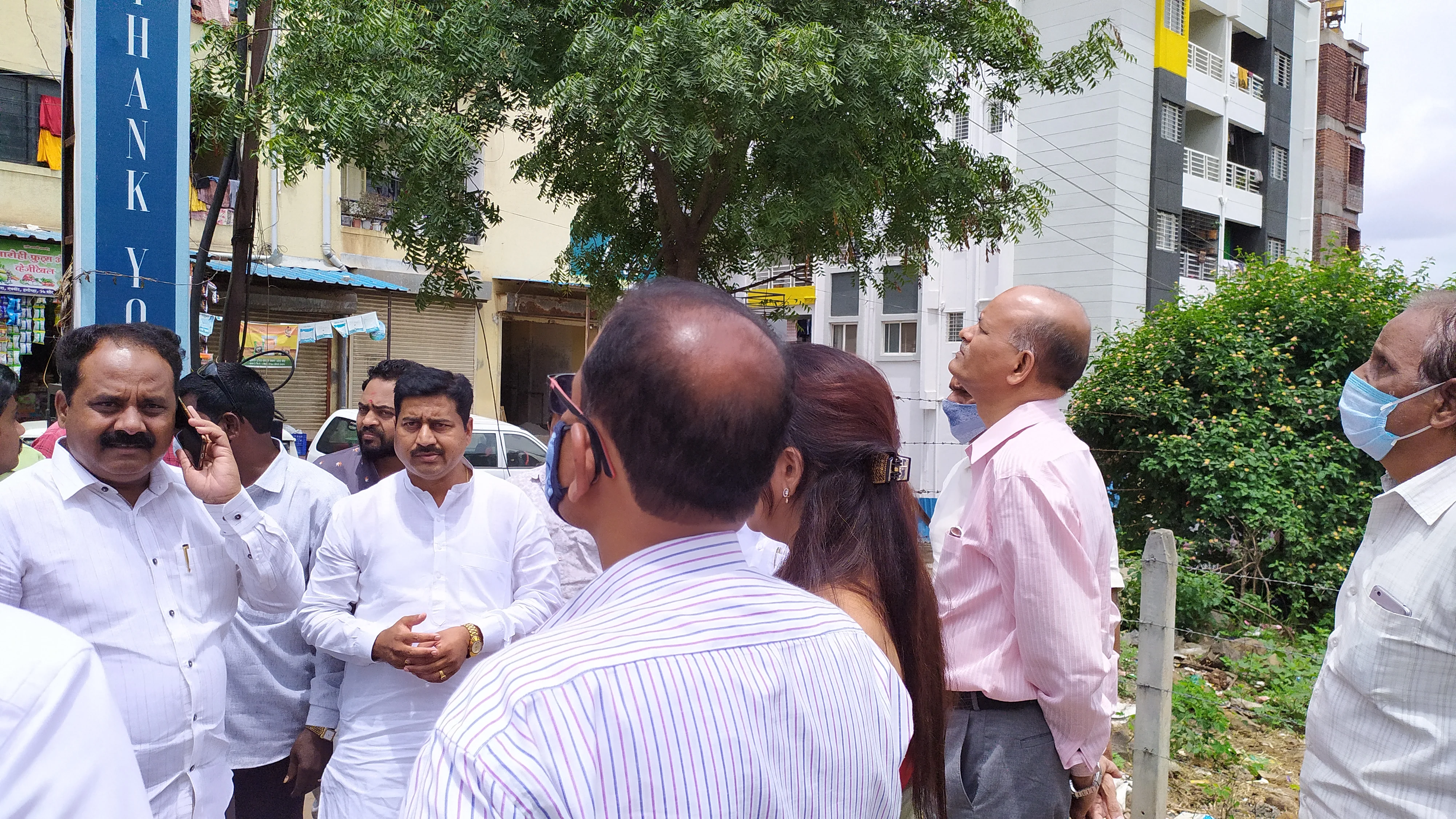 पाण्याच्या उपाययोजनांसाठी केलेला पाठपुरावा